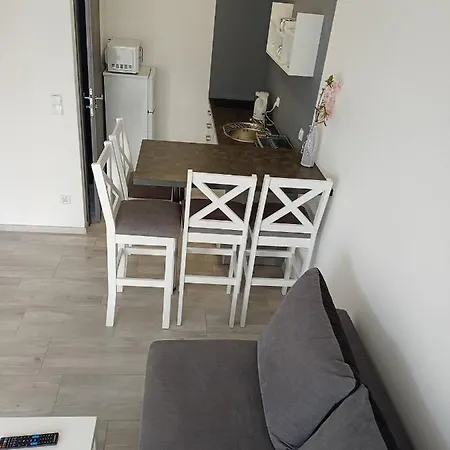 Over Lake-domki,apartamenty ロッジ