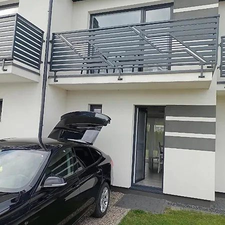 ロッジ Over Lake-domki,apartamenty ミエルノ