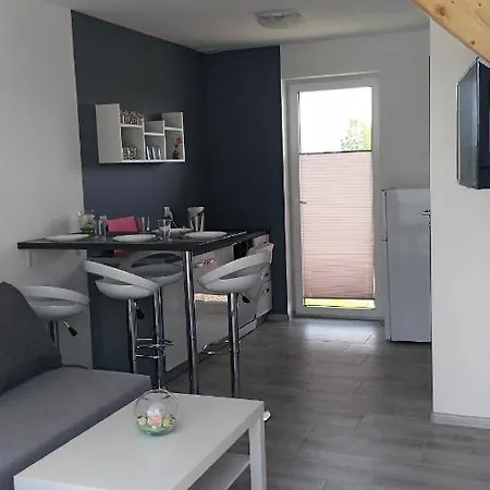 Over Lake-domki,apartamenty