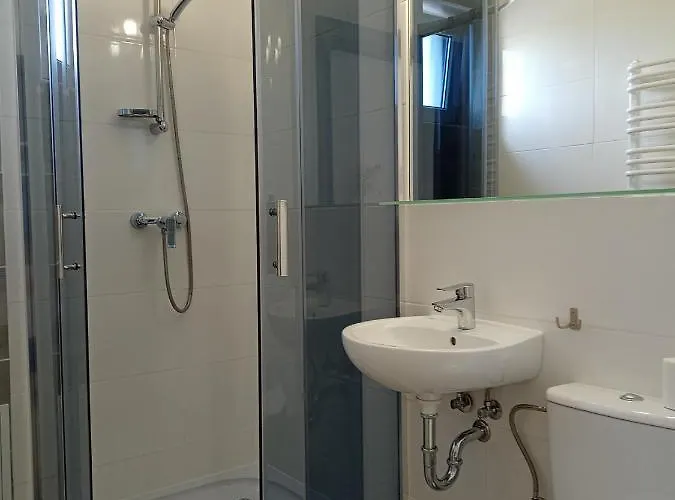 Chata Over Lake-domki,apartamenty Mielno (Koszalin)