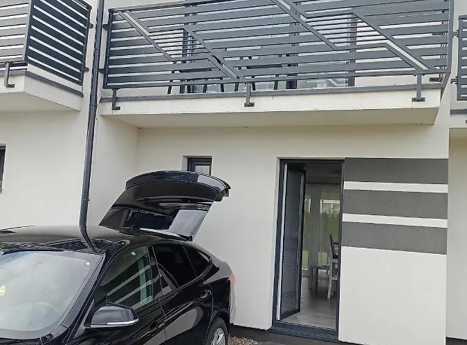 Chata Over Lake-domki,apartamenty Mielno (Koszalin)